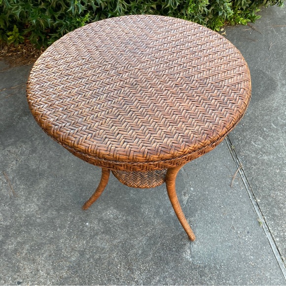 Rattan Pedestal Side Table - Picture 2 of 11